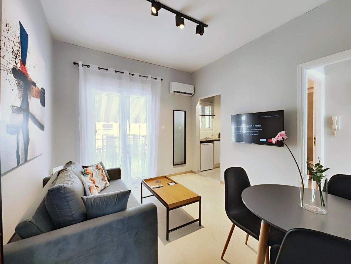 Zea Apartments Piraeus Exterior photo